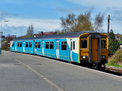 
'150 279' at Llandudno Junction Station, April 2013